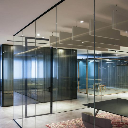 Glass Partition image 4